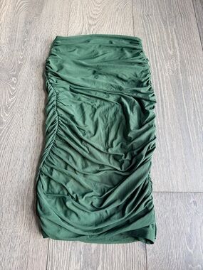 Exotica Dark Emerald Green Body Contouring Mesh Ruched Midi Skirt Size Small